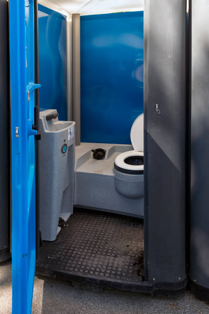 Portable Toilet Options We Offer in Phoenix, NY